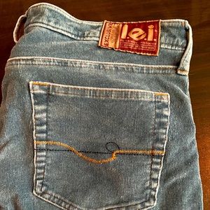 l.e.i. Womens Blue Corduroy Jeans
